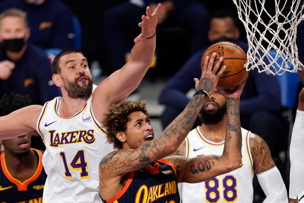 5 Things: Lakers route Warriors for a wee bit-o-payback