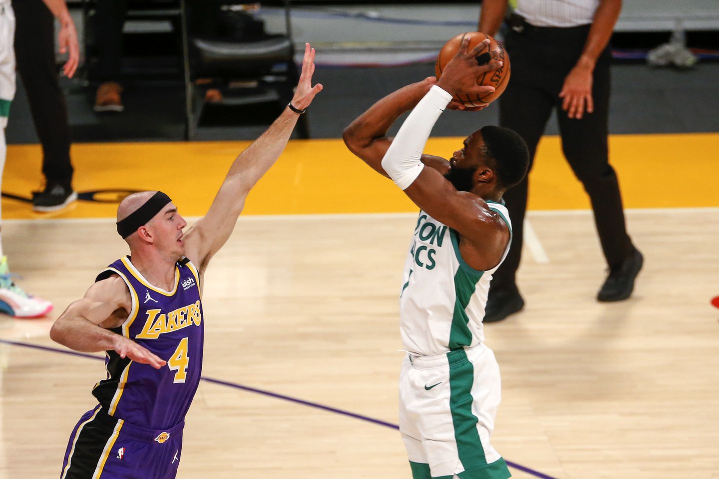 5 Things: Help is on the way (Lakers lose to Celtics)