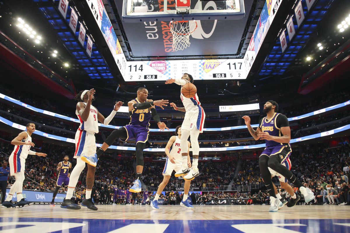 5 Things: Lakers find some inner grit and down Pistons