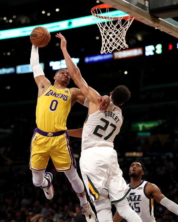 5 Things: Lakers overcome the Jazz behind stellar bench play