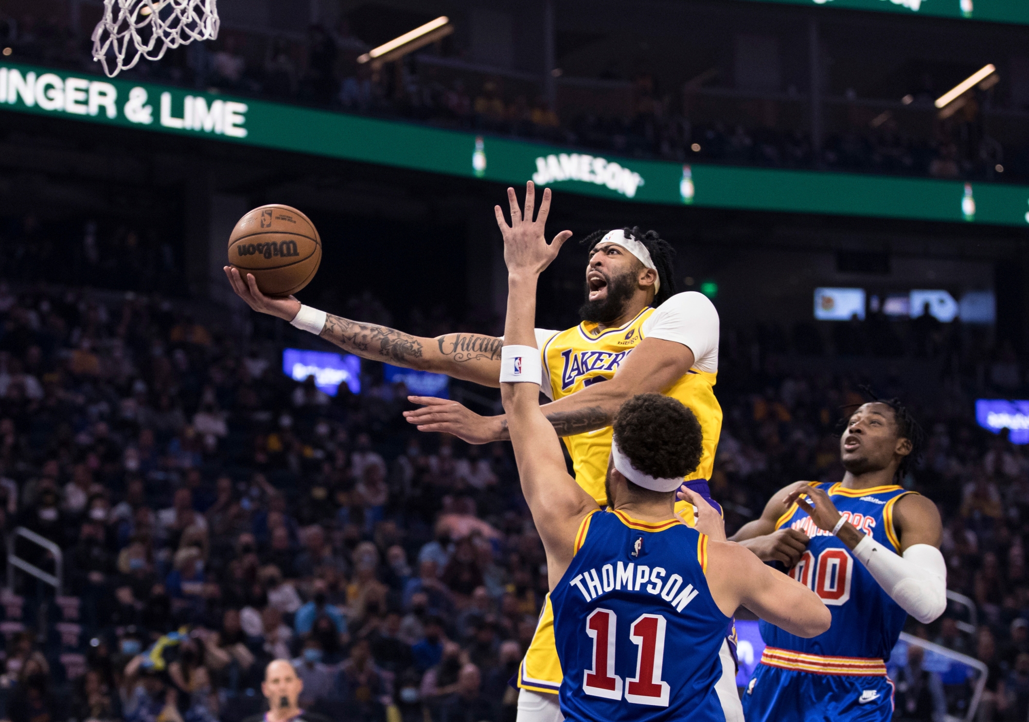 5 Things: Warriors show mettle as Lakers come up short