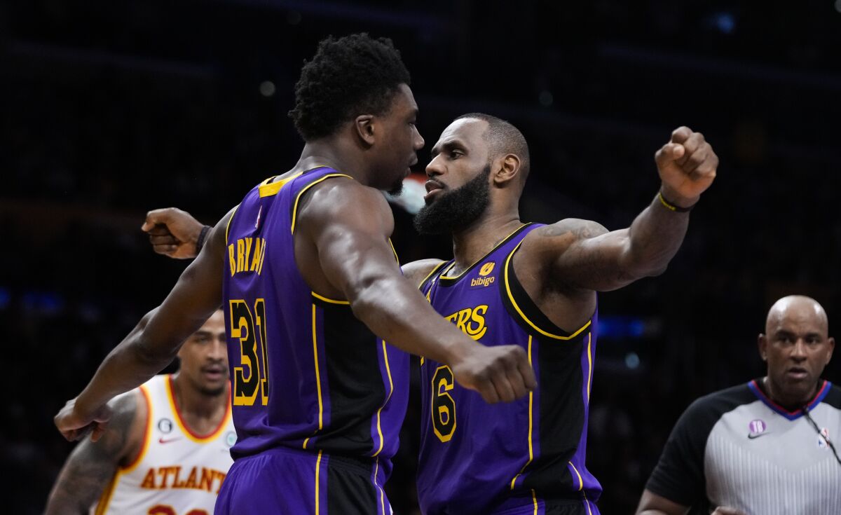 5 Things: Lakers streak continues