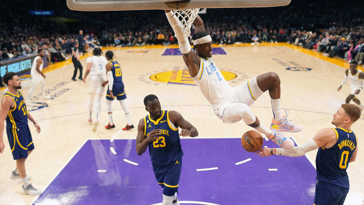 5 Things: Lakers start with a win