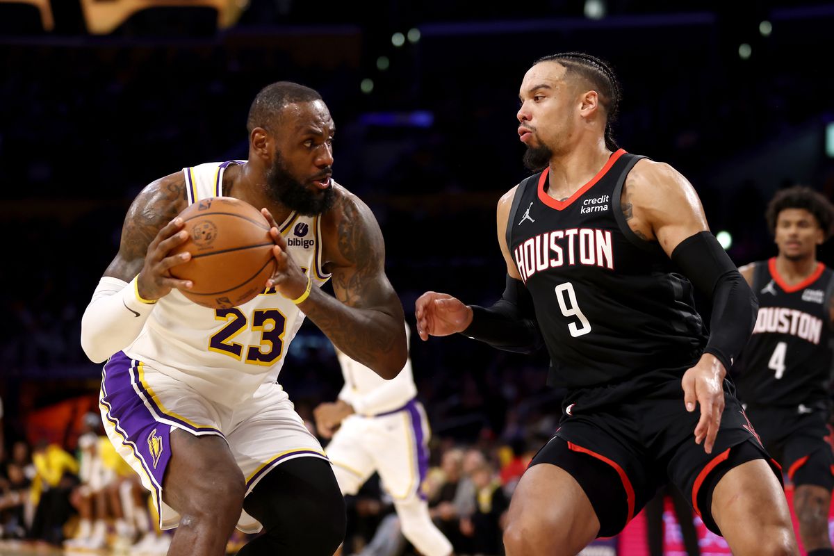 5 Things: Lakers Top Rockets as the King Turns Back the Clock